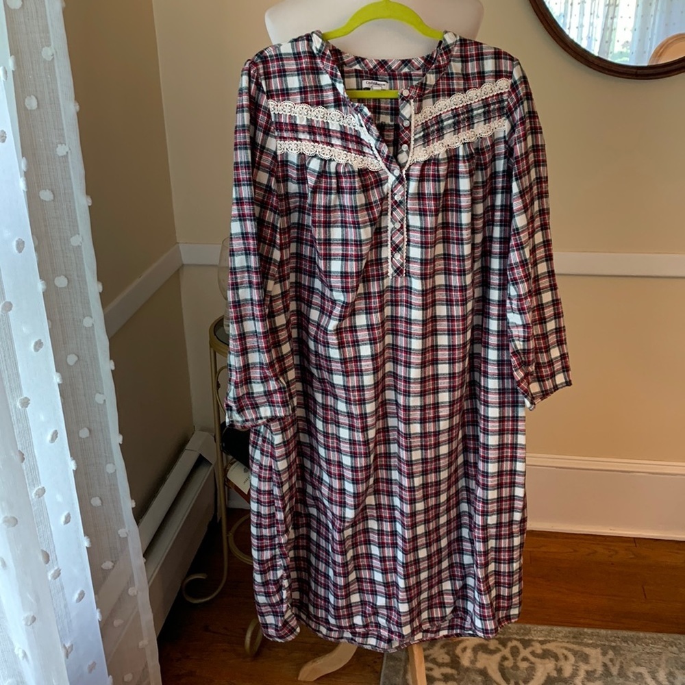 Croft & Barrow XL Flannel Plaid Nightgown in EUC
